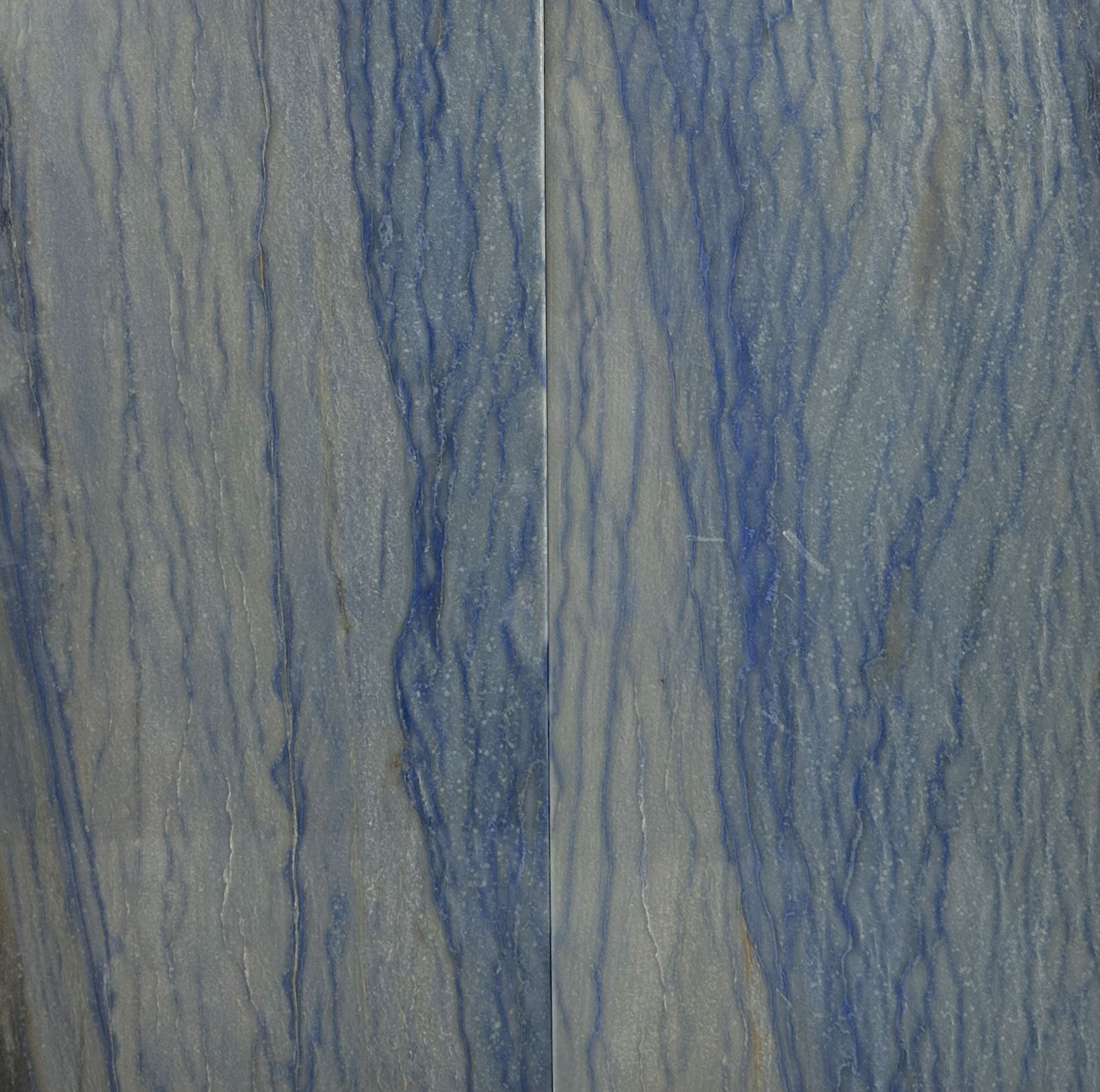 Azul Macaubas