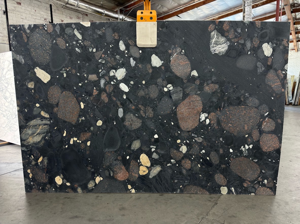 Black Marinace Quartzite 