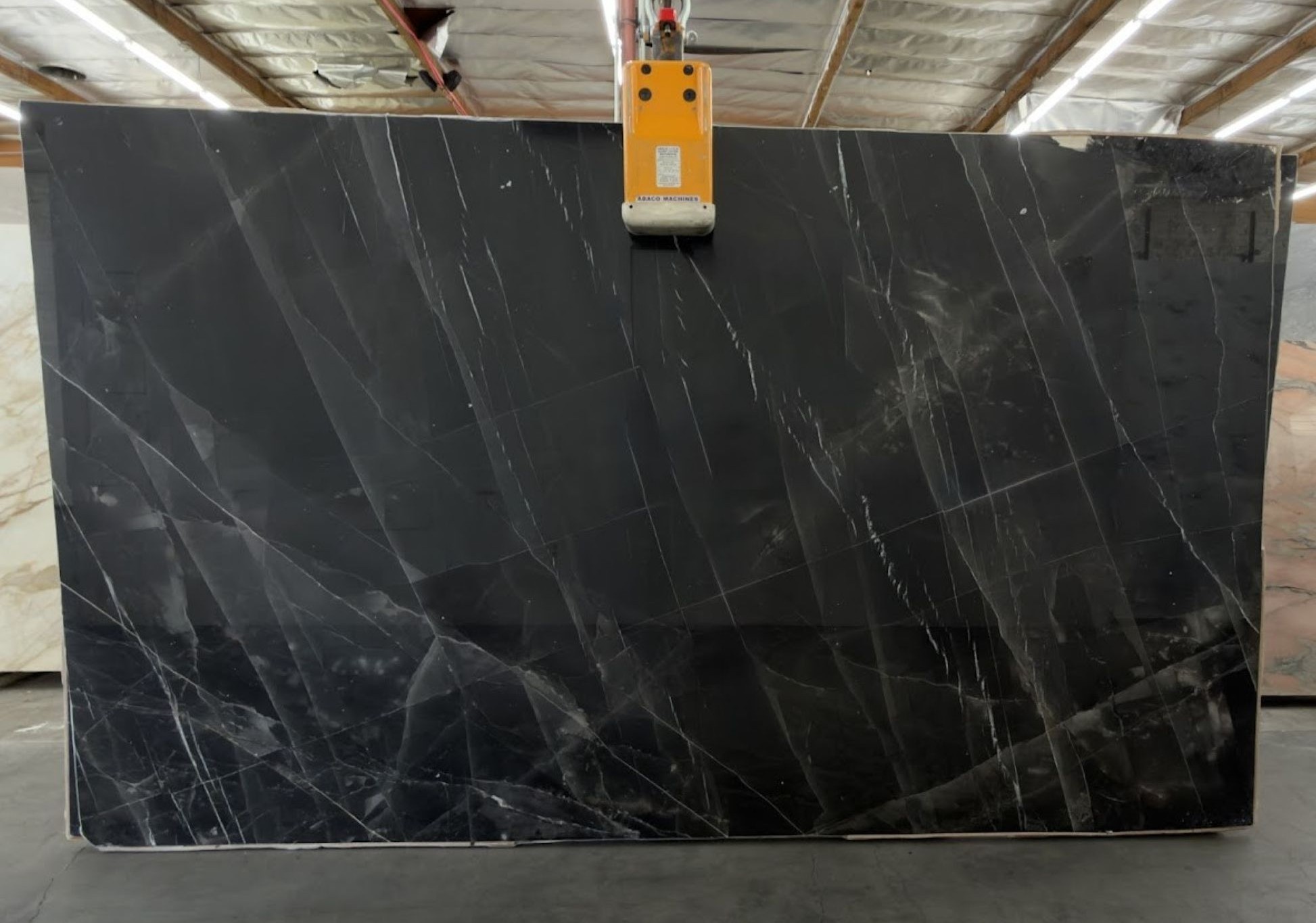 Calacatta Black B8-9